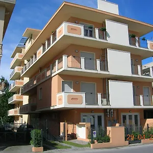 Maryel Aparthotel